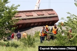 На месте схода вагонов с рельсов на перегоне Симферополь – Севастополь, 18 мая 2023 года