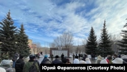 Митинг в Самаре в память о погибших в Макеевке