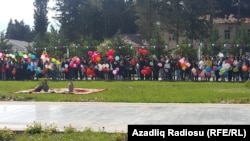 Yollara adam çıxarılmalı, meydan doldurulmalıdır. Avropalılara sübut edilməlidir ki, azərbaycanlılar idmanı onlardan az sevmir.