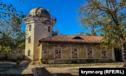 Флигель усадьбы академика Палласа, где готовят выставочный зал музея-заповедника «Неаполь Скифский»