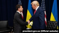 Президент Украины Владимир Зеленский (слева) и президент США Дональд Трамп. Нью-Йорк, 25 сентября 2019 года